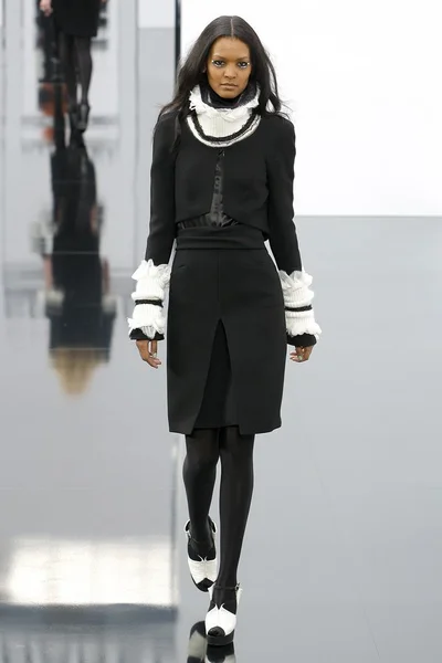 Look 5